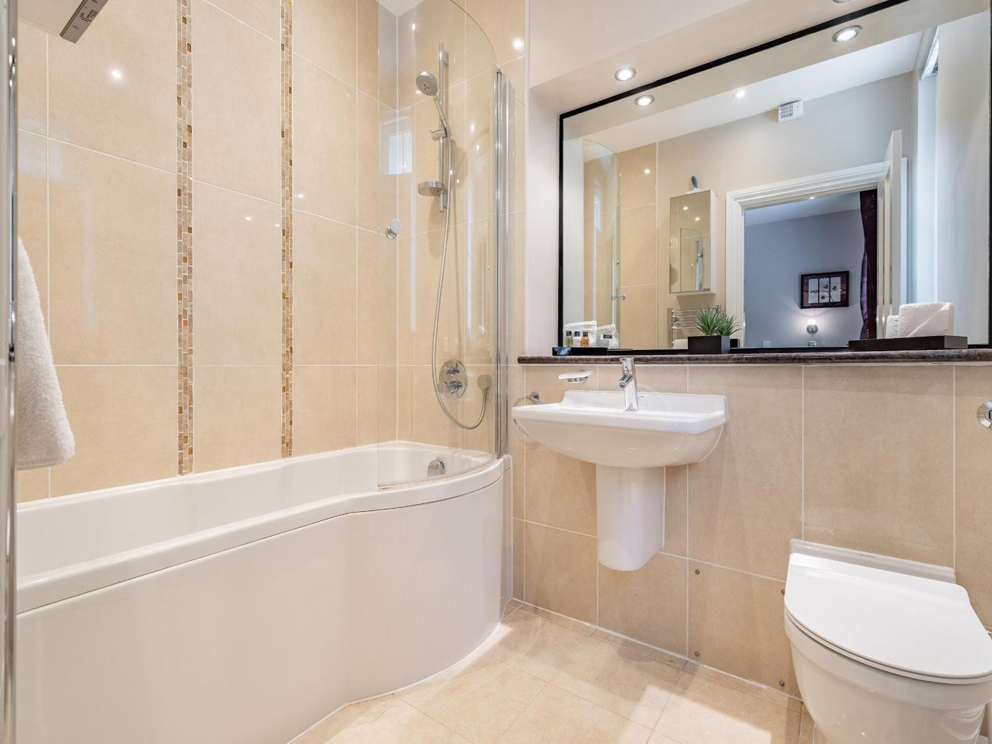 Apartment 14, Hazelwood Hall Silverdale  Bagian luar foto