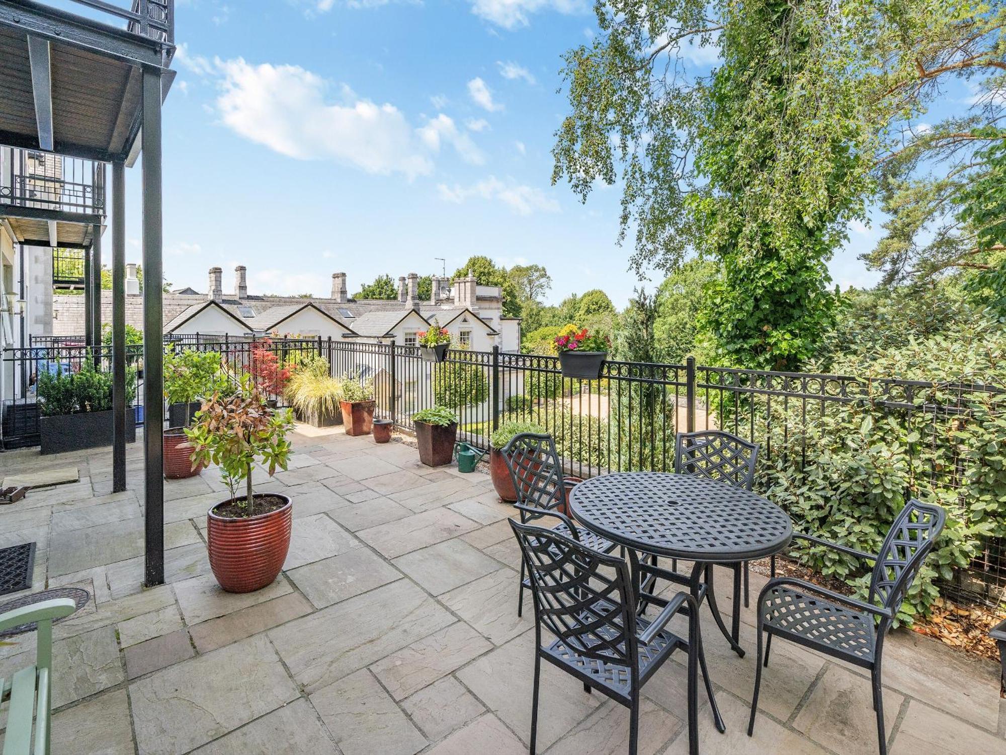 Apartment 14, Hazelwood Hall Silverdale  Bagian luar foto